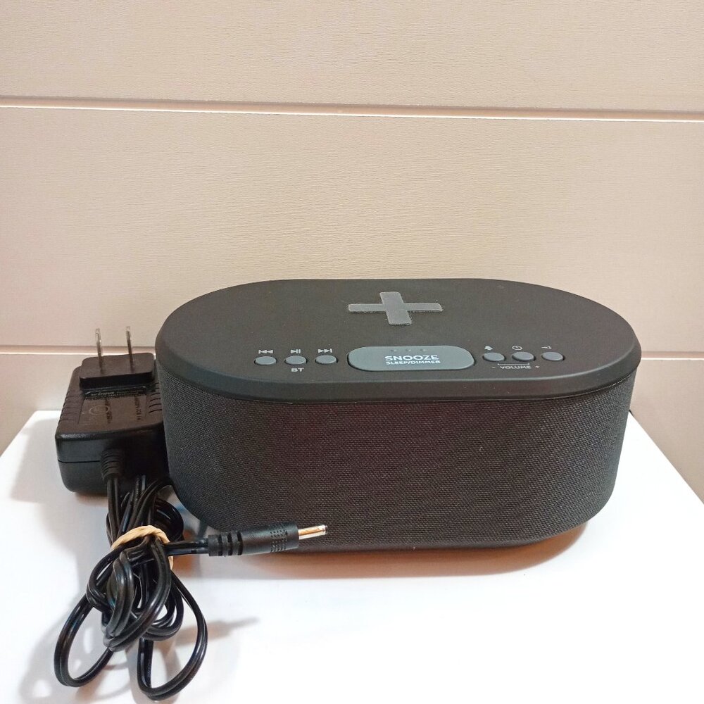 iBox Dawn Radio Alarm Clock with USB Charger and AC Power Cords Tested & Working